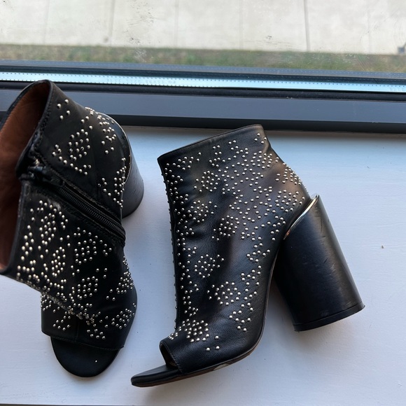 Givenchy studded booties - Picture 2 of 2